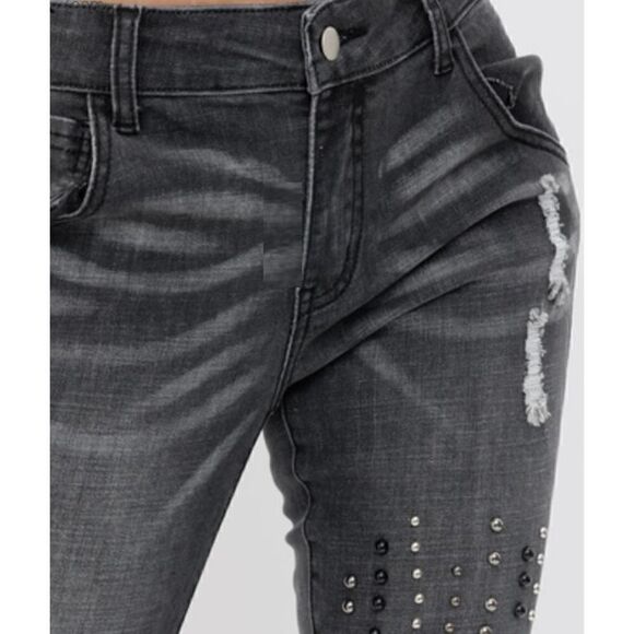 Vocal FRAYED SKINNY ANKLE DENIM WITH STUDS Med NWT - Picture 2 of 5